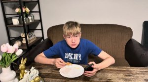 КАК ВЫЖИВАЕТ СЕМЬЯ СИБИРСКОГО ВРАЧА НА ЗАГНИВАЮЩЕМ ЗАПАДЕ.   Опоздал на работу!!!