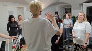 Анжелика Варум - Любовь останется (под минус)