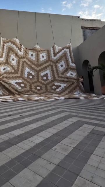 Вязаная стена