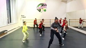 Вау заряд хорошего настроения от нашей хип-хоп команды и зажигательной Аллы Михайловны