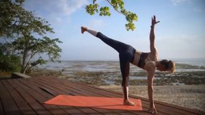 Хатха-йога на всё тело. Йога с Натальей Полянской