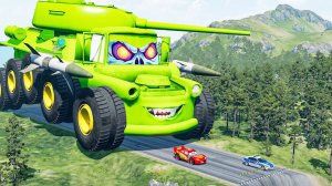 Мультики для детей про машинки. Маккуин и полицейская машина — гонка с горы. Мультики для малышей