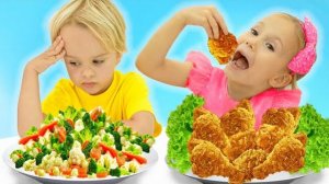 Крис учится делиться едой и играет с игрушками для готовки