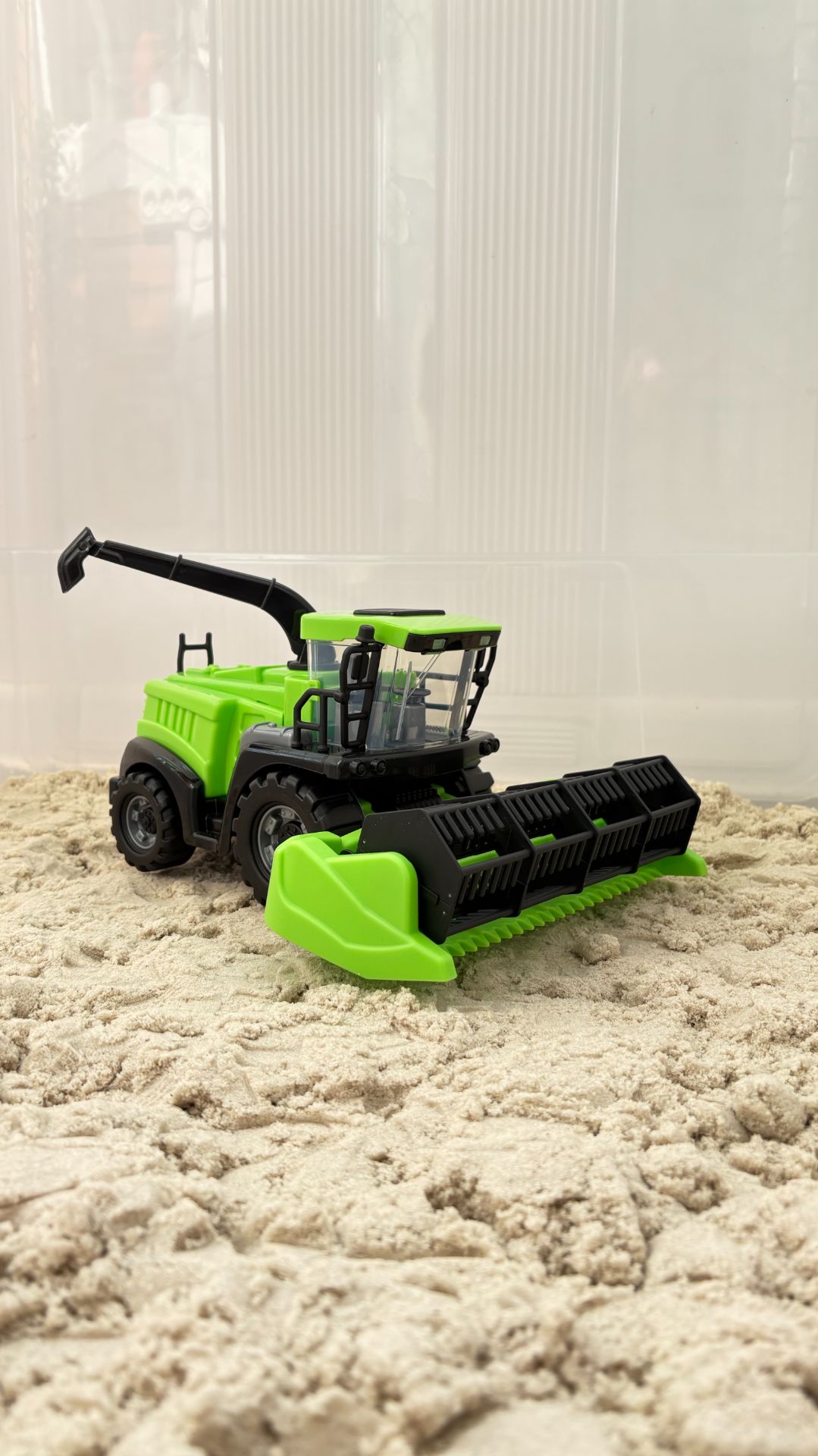 Игрушка комбайн - 26,7 см с инерционным механизмом Полесье - зеленый