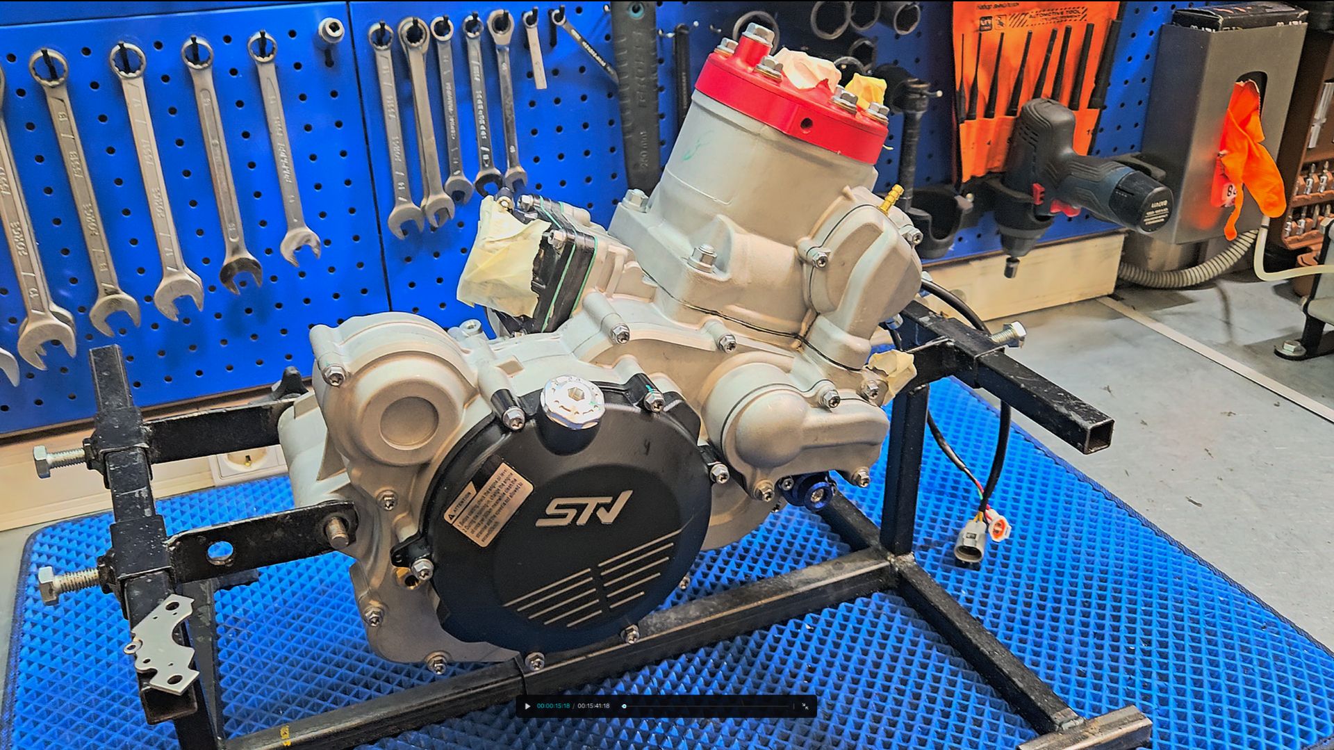 Коротенько про мотор STN 300 2t