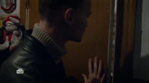 Отжимают квартиры у пьющих людей.