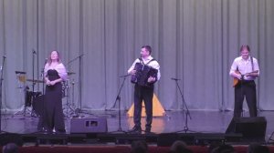 "Старый клён" и "Огней так много золотых" Исп. Арина Силина и Иван Адыбаев  "Баян собирает друзей"