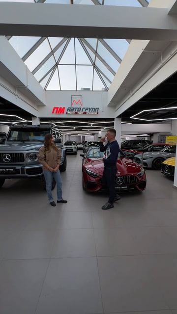 Довольная семья! Поздравляем Марию и Сергея с покупкой гелика 4x4