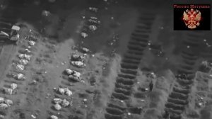 🔴Российский беспилотник зафиксировал огромное кладбище укронацистов в Днепропетровске.🔴