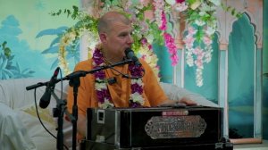 Как человек может получить Милость Бога и милость преданных?