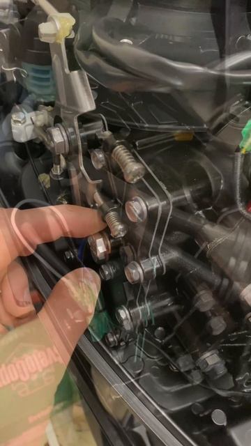 Для чего эта пробка на TOHATSU?