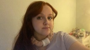 БОЛТАЛКА АСМР ДЕЛАЮ УХОД ПЕРЕД СНОМ И НЕМНОГО ТЕЙПИНГ