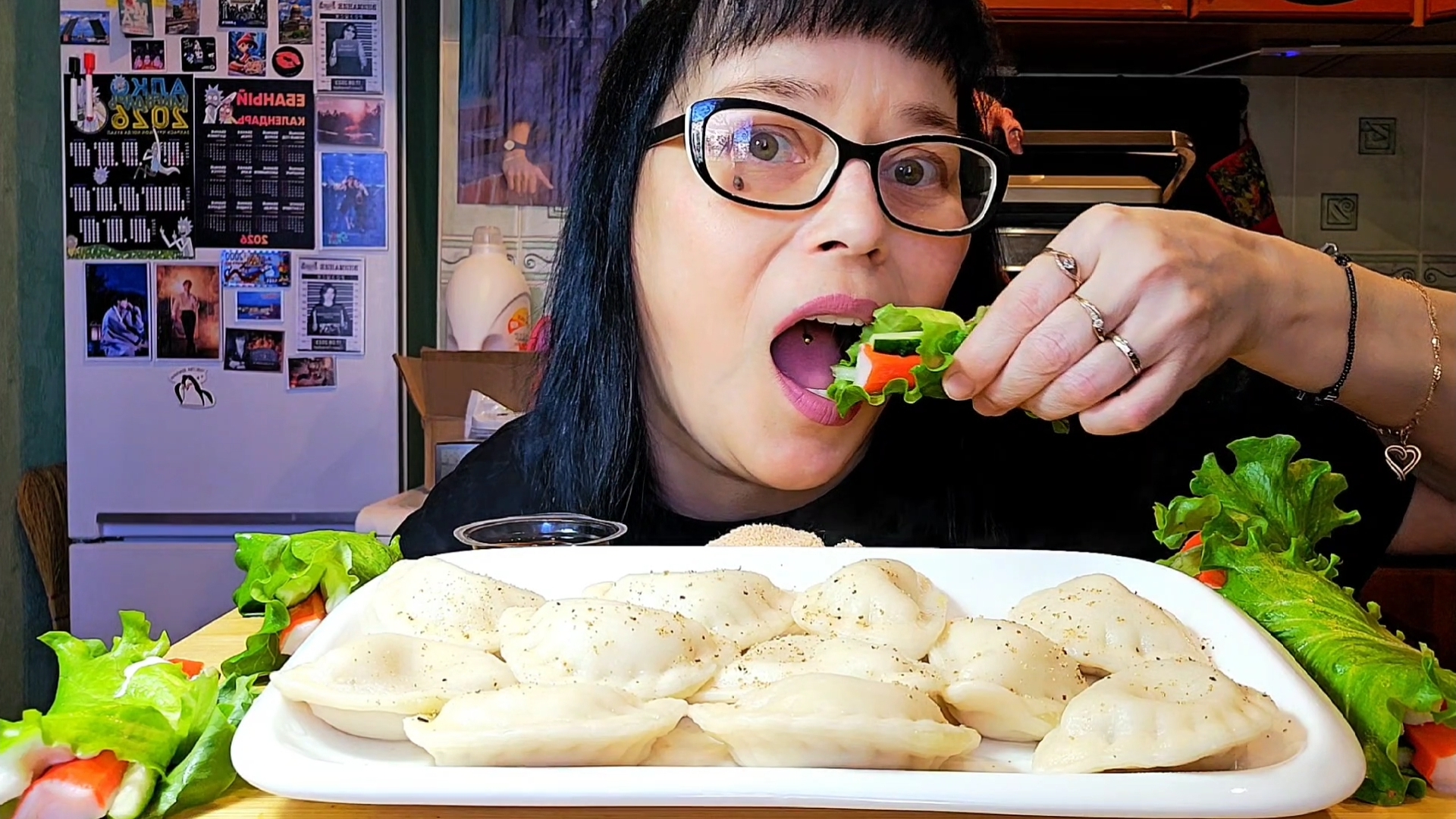 Мукбанг | Роллы лайт😁, Вареники с картошкой и грибами | Обжор Асмр