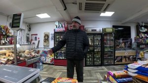 Работа не волк,пенсия за 3 дня, подарки от папищеков, горе Бурундука, пивная наглость, медпункт'