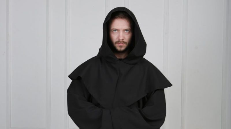 Приворот вуду и любовная трагедия мужика, ставшего монахом.