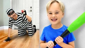 Крис один дома - Полезные истории для детей