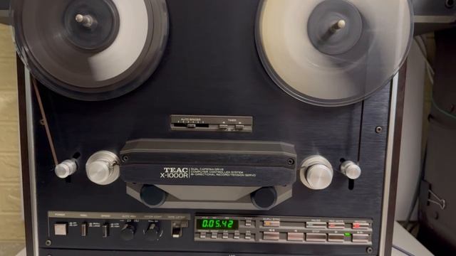 Катушечный магнитофон Teac X-1000R смотреть онлайн