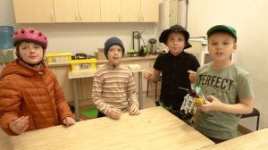 Космические шахтеры. Программа RoboCupJunior OnStage (Роботы на сцене)