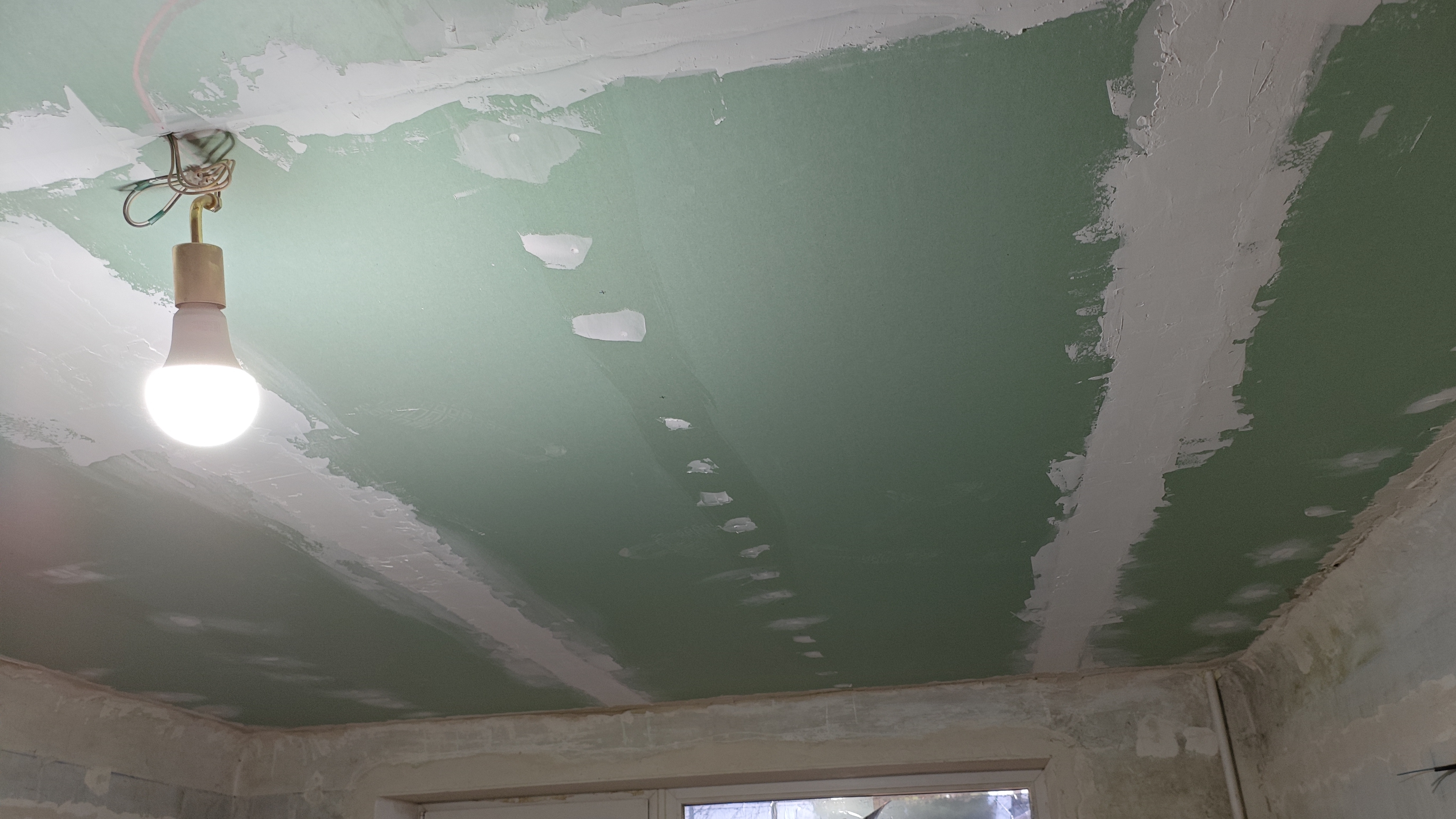 Купил квартиру .Потолок дранка .Часть вторая завершающая .