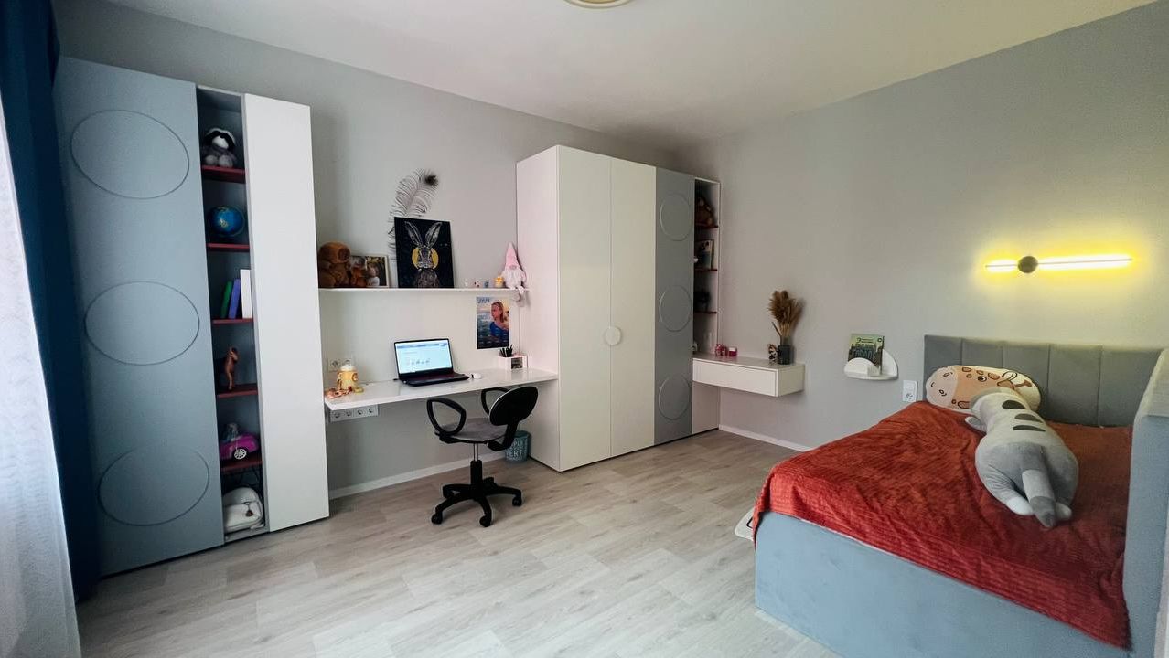 Обзор детской комнаты для девочки от салона мебели "Леора"