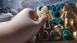 лаки мишки в перекрёстке! очень классная коллекция.