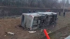 Место ДТП под Саратовом, где опрокинулся автобус с детьми