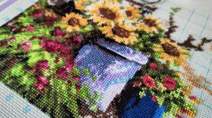 Старты, мартовские продвижения наборов Dimensions.