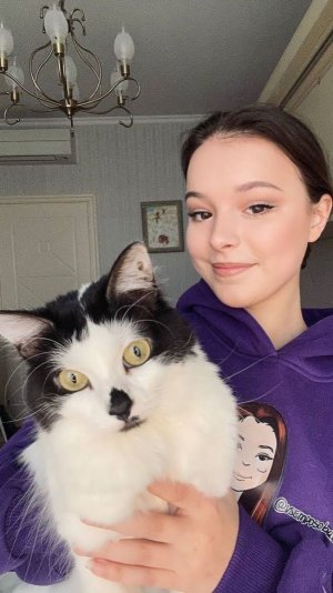 Олимпийское спокойствие Ани Щербаковой и бездарный робот Оксаны Самойловой.