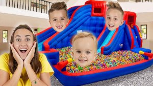 Крис превращаете  дом в батутный парк! Дети развивают творческие способности и воображение