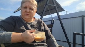 ПРИНИМАЮ СОЛНЕЧНЫЕ ЛУЧИКИ ГРЕЮСЬ НА СОЛНЫШКЕ.