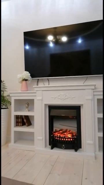 Электрокамин Брукс Lux с очагом Fobos #электрокамин #каминвквартире #flamekamin