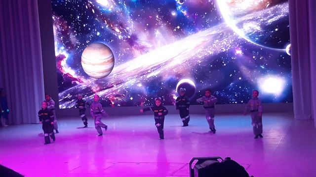 20240408 Юные космонавты