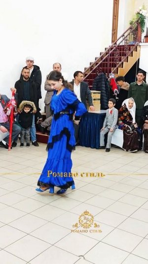 🔥Цыганочка красиво танцует🔥#красавица#ябьяв#цыганская#свадьба#2026#роскошная#шукарни#романо#cтиль