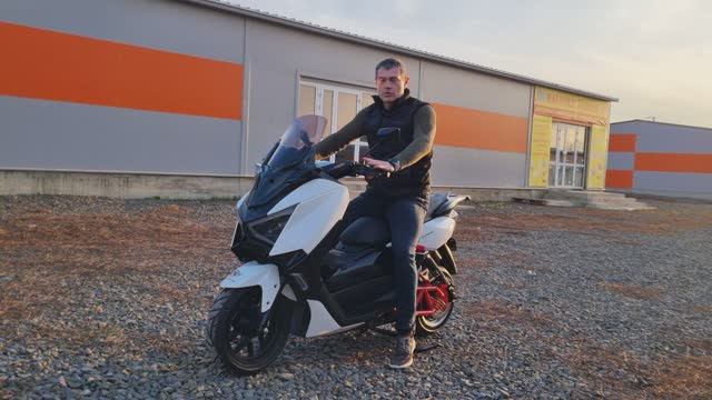 Электроскутер GT1000 от АТЛАНТМОТОРС