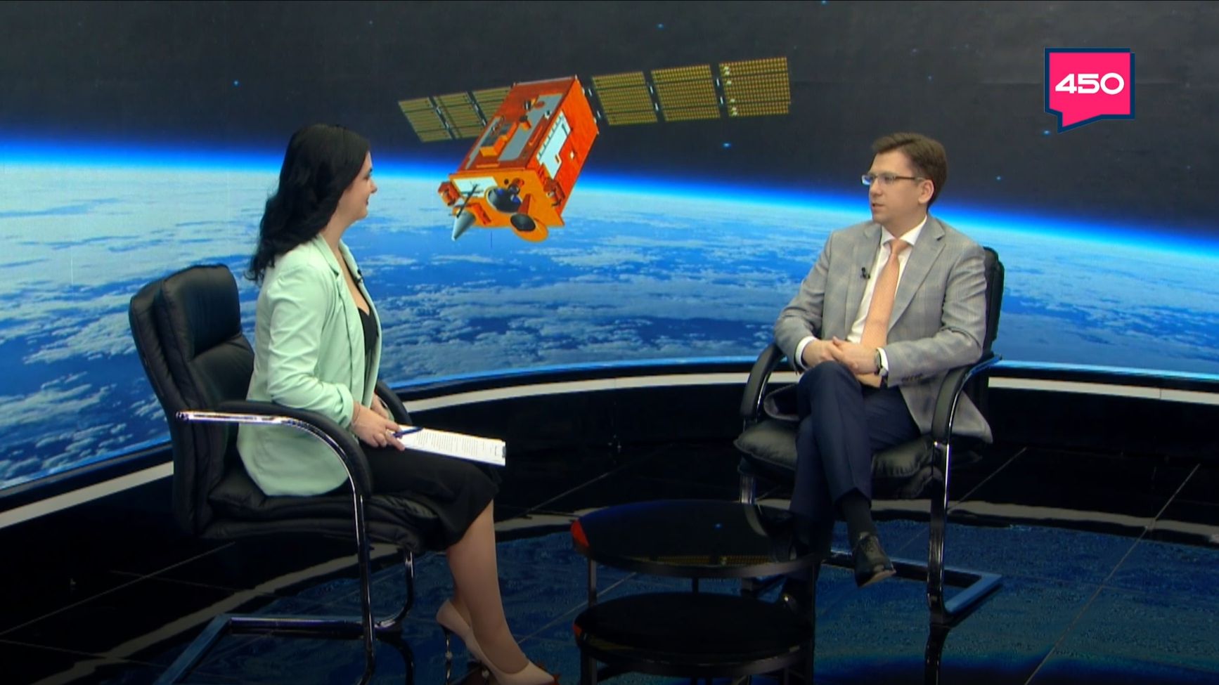 Иван Ткаченко – о спутниках серии АИСТ