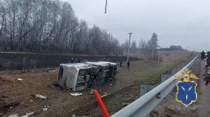 Водитель погиб в ДТП с автобусом в Саратовской области: видео