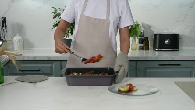 Противень с антипригарным покрытием — готовьте легко и без лишнего масла!