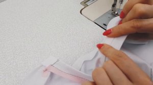 Как обработать горловину киперной лентой