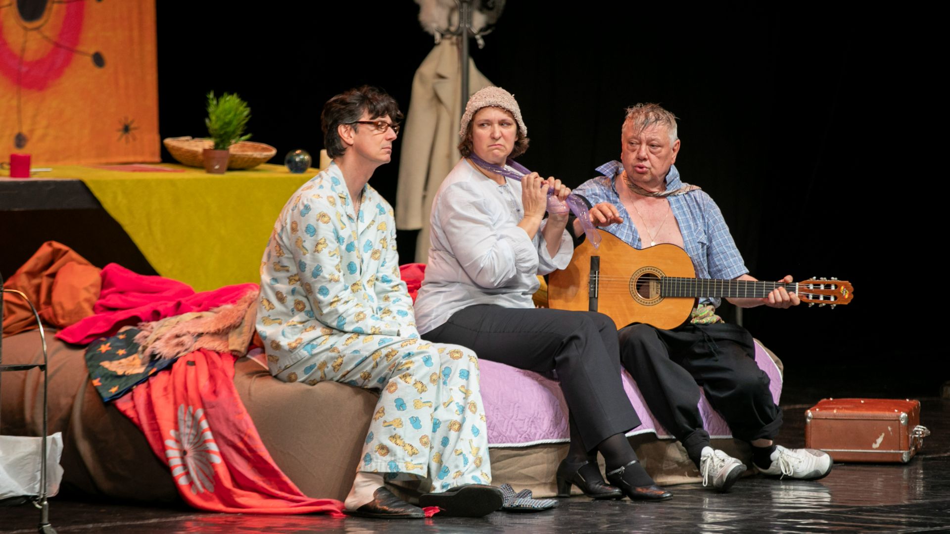 Спектакль «Вокзал на троих»