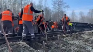 Движение поездов в районе опрокидывания вагонов в Ульяновской области планируют восстановить в ...