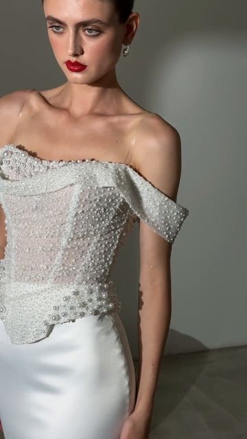 Свадебное платье Актру из коллекции «Все вершины мира у твоих ног» 2026 от бренда Дивино Роуз