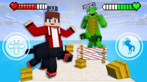 Джей Джей и Майки превратились в Кентавров, преодолевающих Полосу препятствий. Майнкрафт Мультик