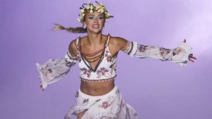 Фигуристка Синицына серьезно порезала ногу на ледовом шоу в Москве