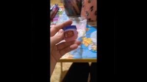 приборка на столе и стуле с одеждой!
