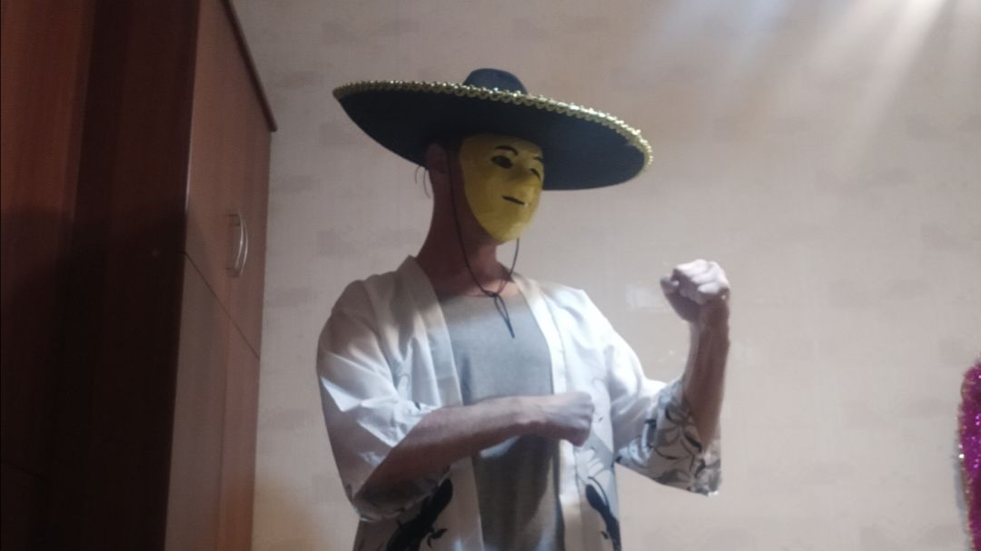 Кунг Лао из мортал комбат - косплей