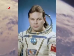 Космонавт Александр Лавейкин