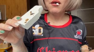 Плитка Графиня Ланина и Снежок. Хвойный мел, не глотаю. АСМР ХРУСТ.