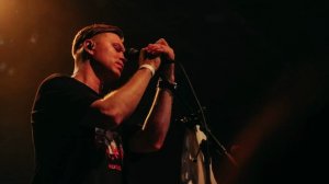 Женя Трофимов: «Поезда (IK Remix) — музыка, от которой едет крыша и душа 🚂💨»