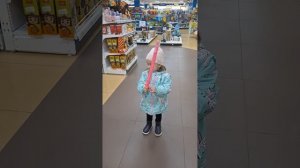 Силия в детском мире.mp4