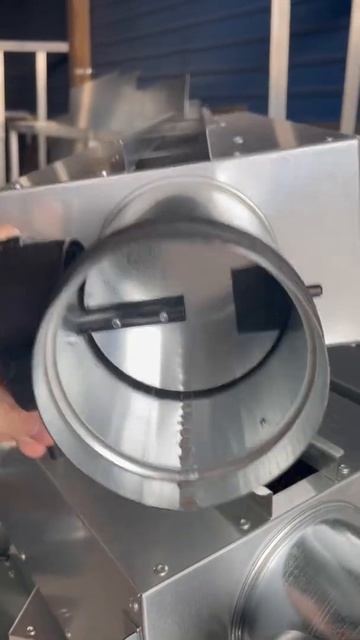 Вентиляционный адаптер для щелевого диффузора Рэдвент.